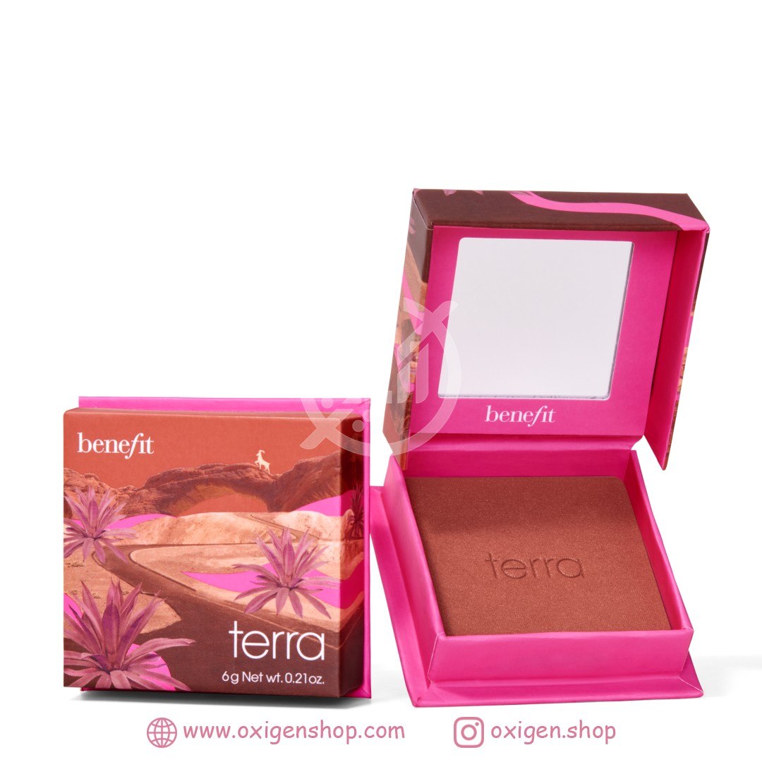 رژگونه پودری بنفیت مدل Terra
