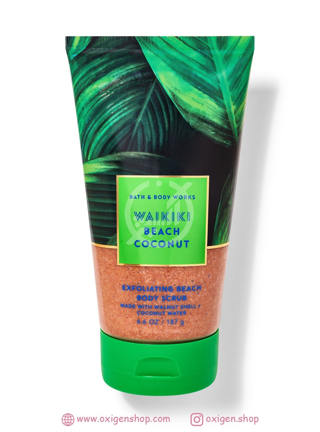 اسکراب بدن بث اند بادی ورکز مدل Waikiki Beach Coconut Sand & Sea Salt