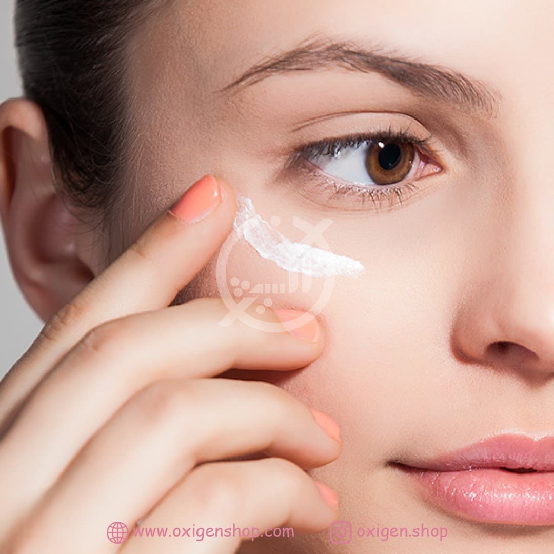 کرم دور چشم ضد چروک تاچا مدل the silk peony کرم دور چشم ضد چروک تاچا مدل the silk peony