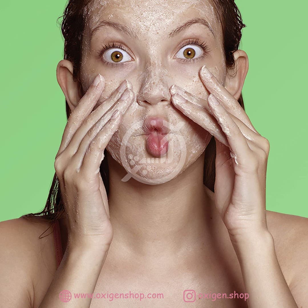 اسکراب صورت سنت ایوز مدل green tea & bamboo اسکراب صورت سنت ایوز مدل green tea & bamboo