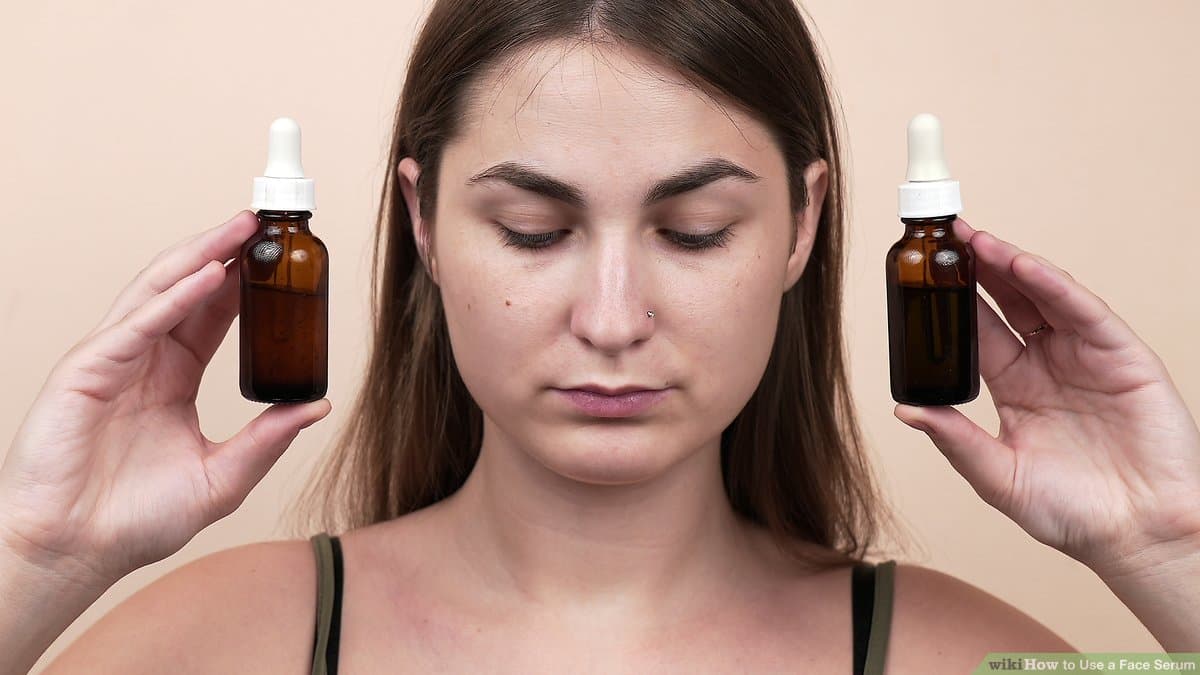 ابتدا از سرم استفاده کنم یا مرطوب کننده؟ ابتدا از سرم استفاده کنم یا مرطوب کننده؟